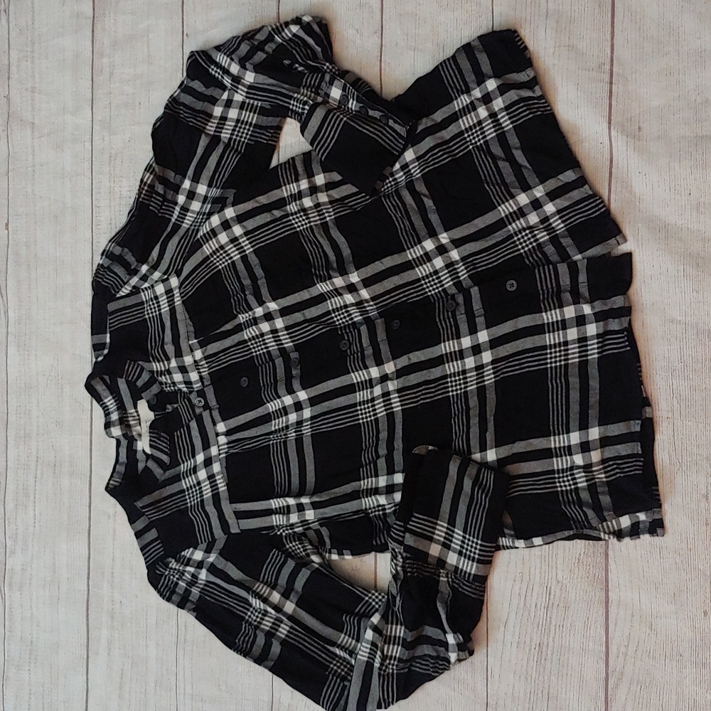 LOFT PLAID BUTTON DOWN